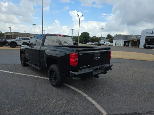 Used 2014 Black Chevrolet LT image 5