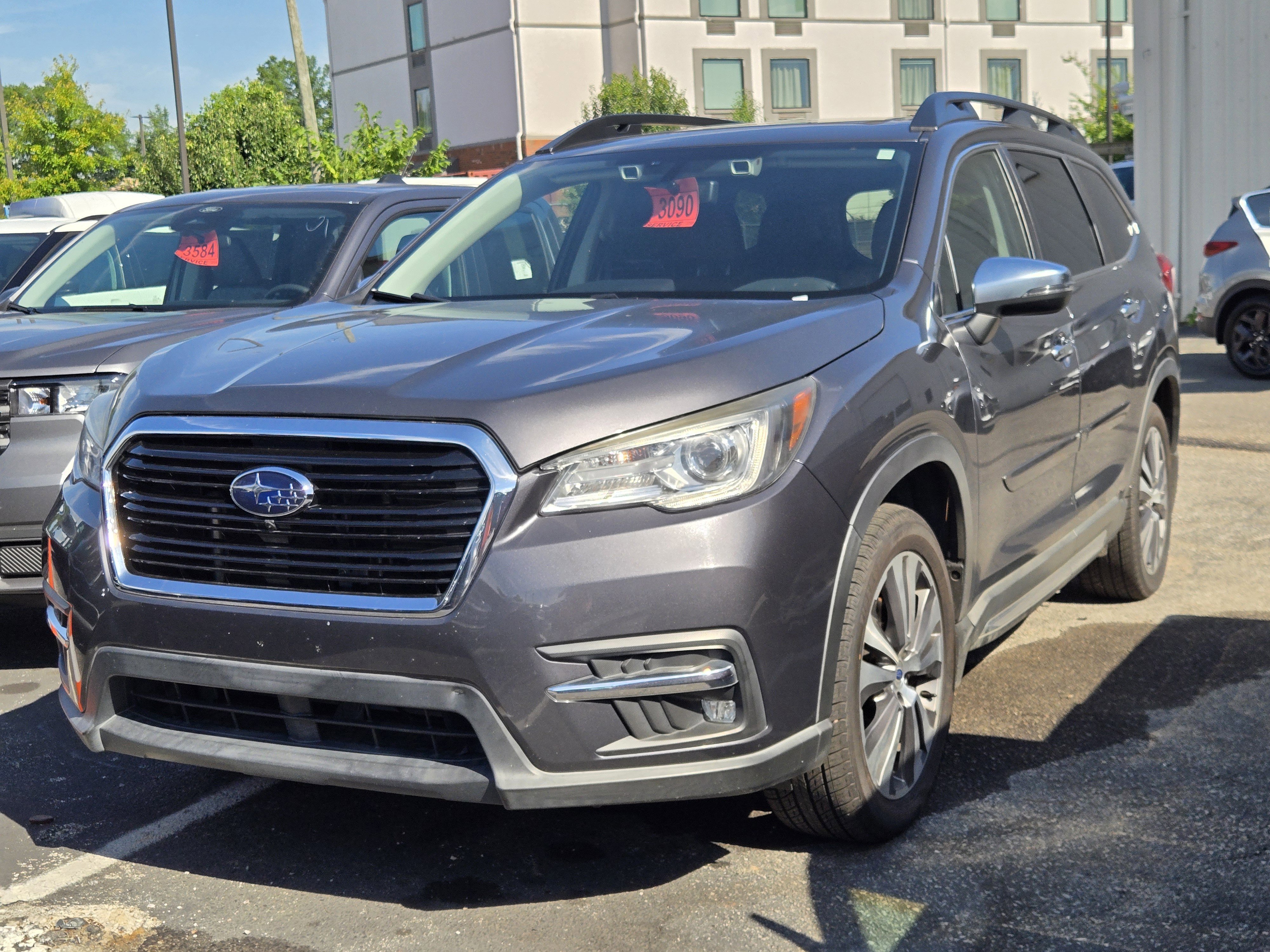 2020 Subaru Ascent Touring's photo