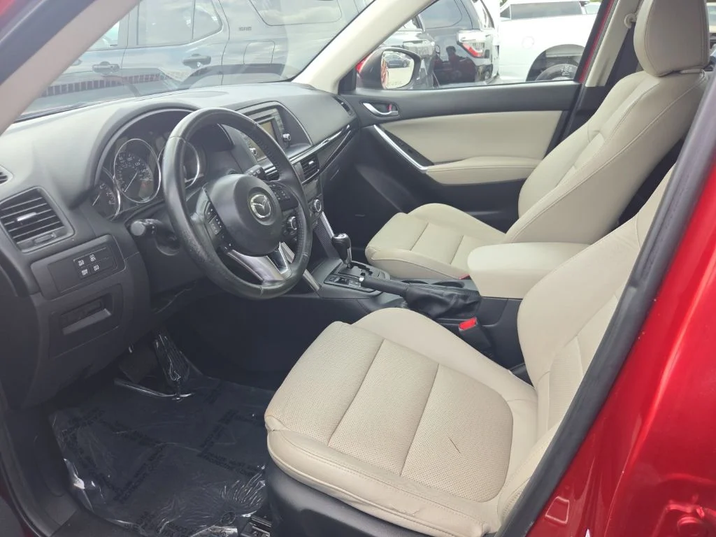 Used 2013 Red Mazda Grand Touring image 3
