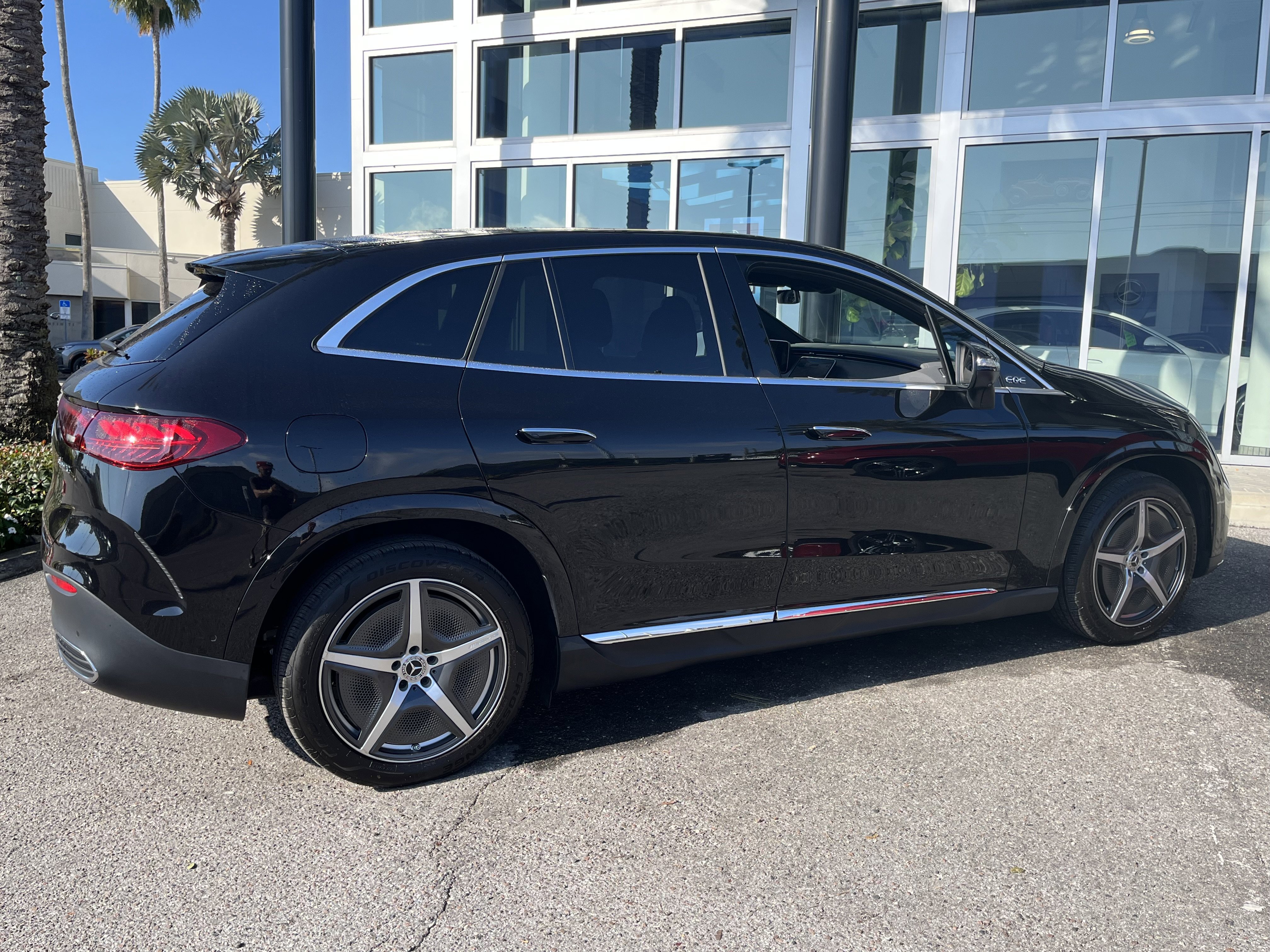 New 2026 OBSIDIAN BLACK Mercedes-Benz EQE 320 image 7