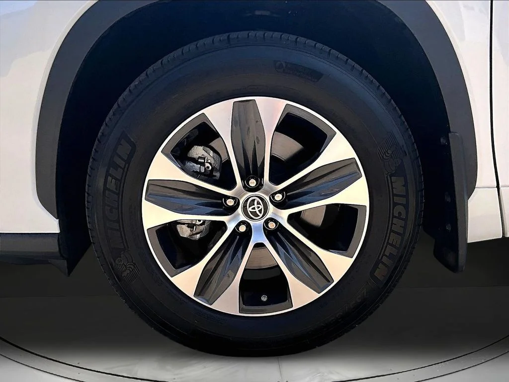 Certified Used 2024 Beige Toyota XLE image 36