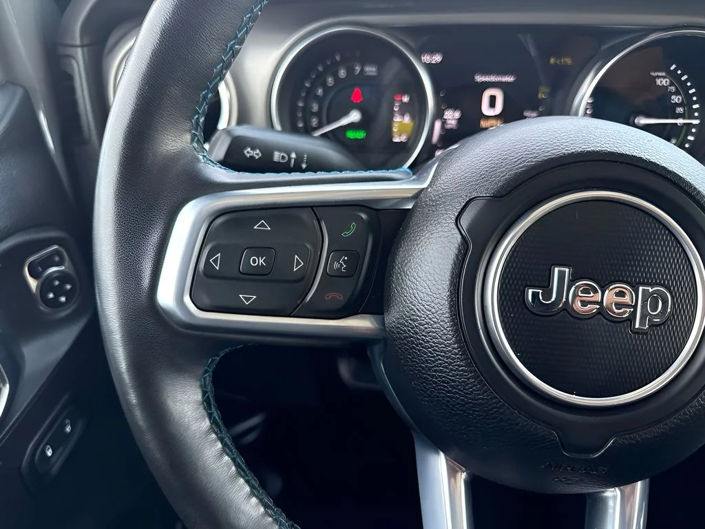 Used 2023 Gray Jeep Rubicon 4xe image 13