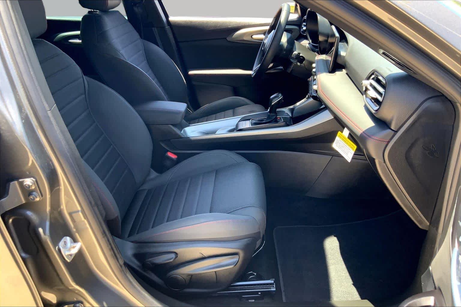Pre-Owned 2024 Dodge Hornet GT