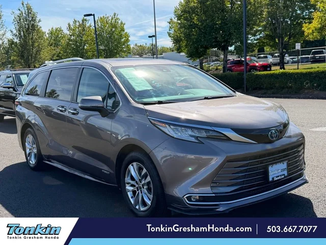 2021 Toyota Sienna Limited Hybrid AWD