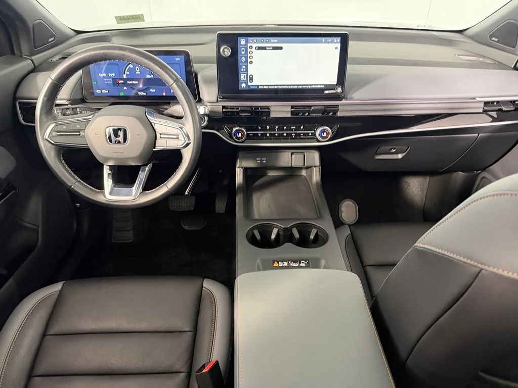 Certified Used 2025 Red Honda Touring image 12