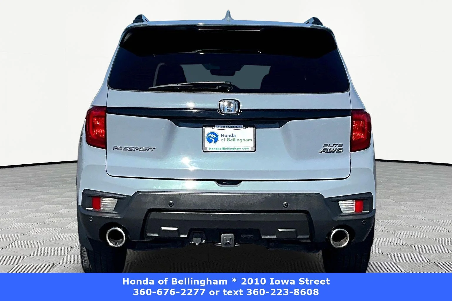 Certified Used 2023 Sonic Gray Pearl Honda AWD ELITE image 5