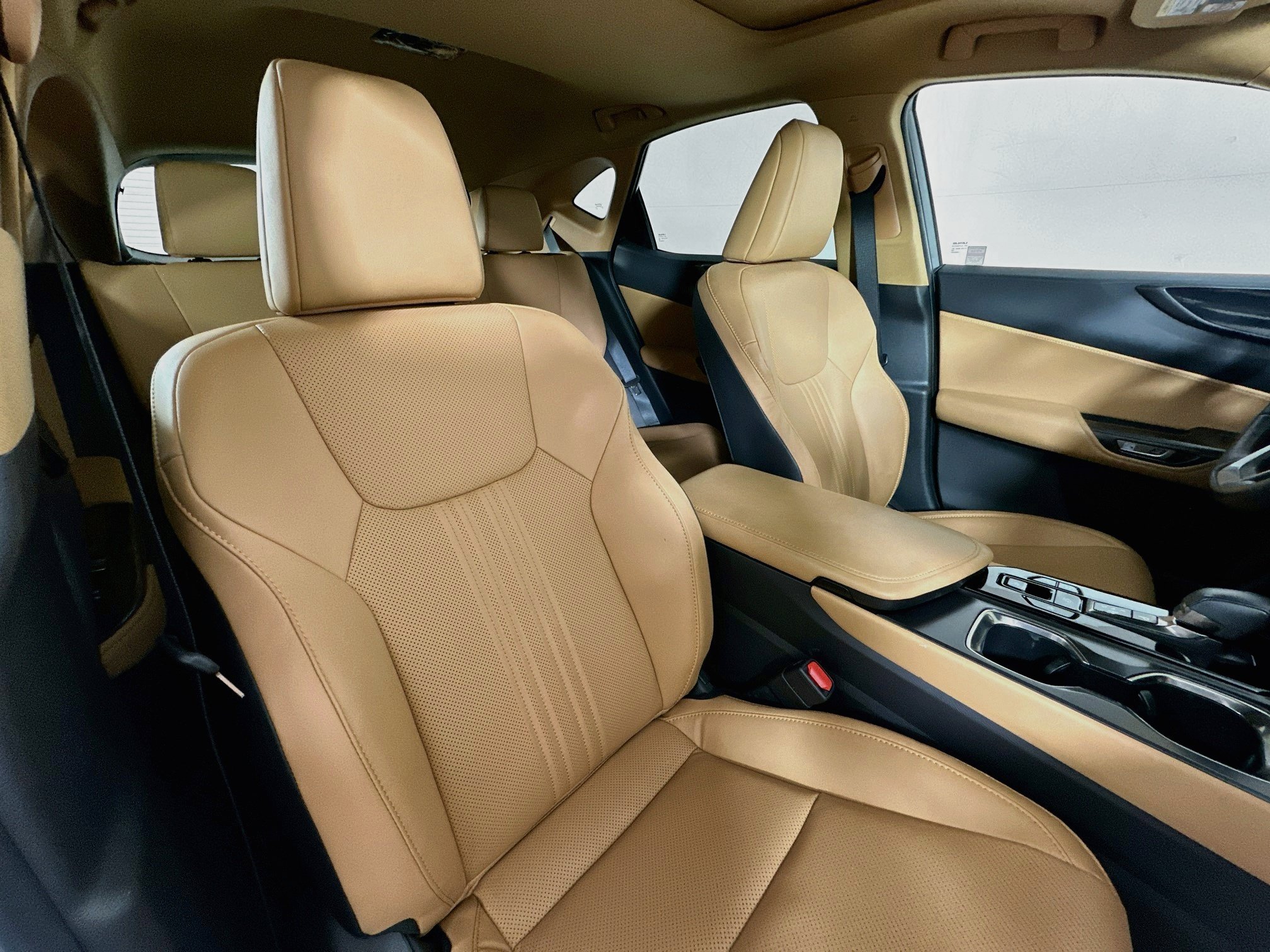 Certified Used 2024 White Pearl Lexus 350h image 26