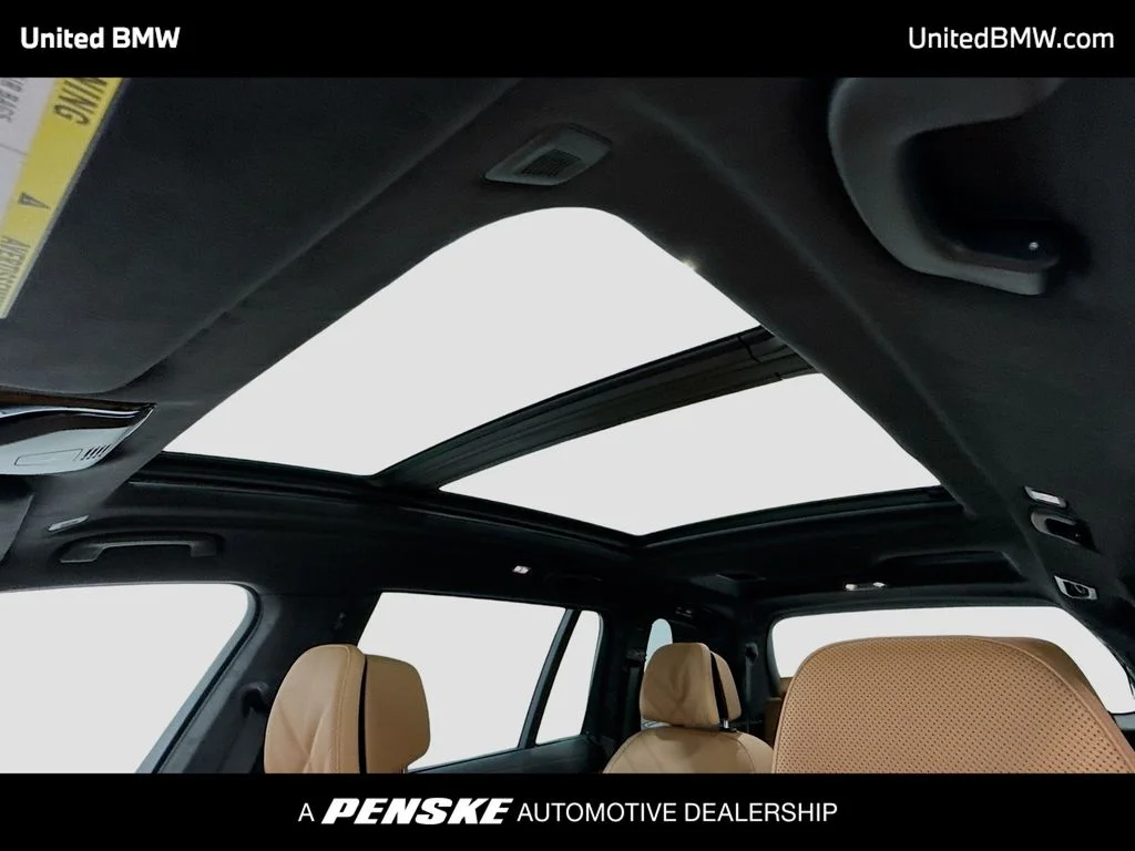New 2027 Alpine White BMW xDrive40i image 12