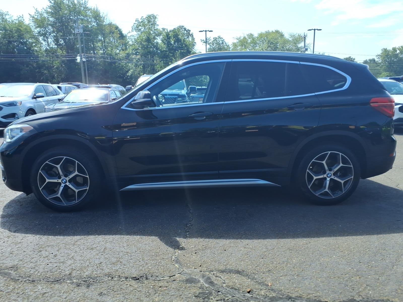 Certified Used 2019 Black BMW xDrive28i image 8