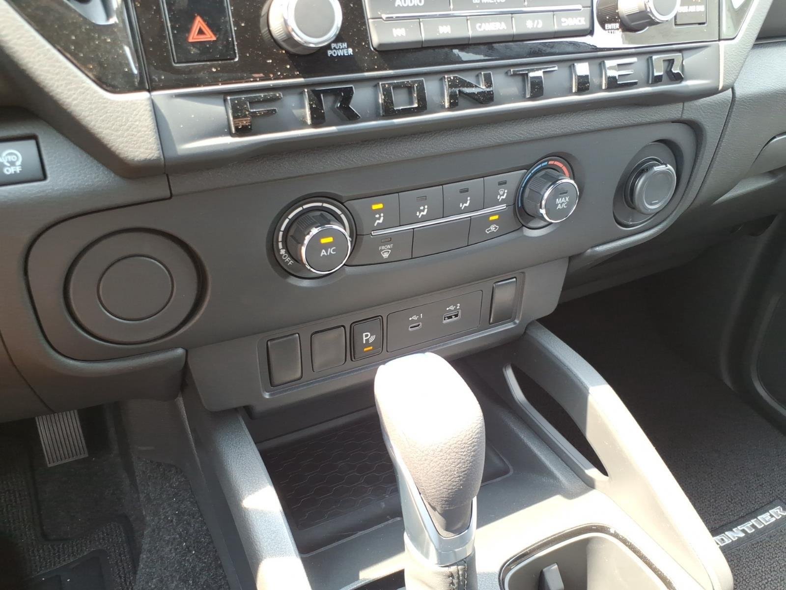 New 2026 Gun Metallic Nissan Crew Cab SV image 18