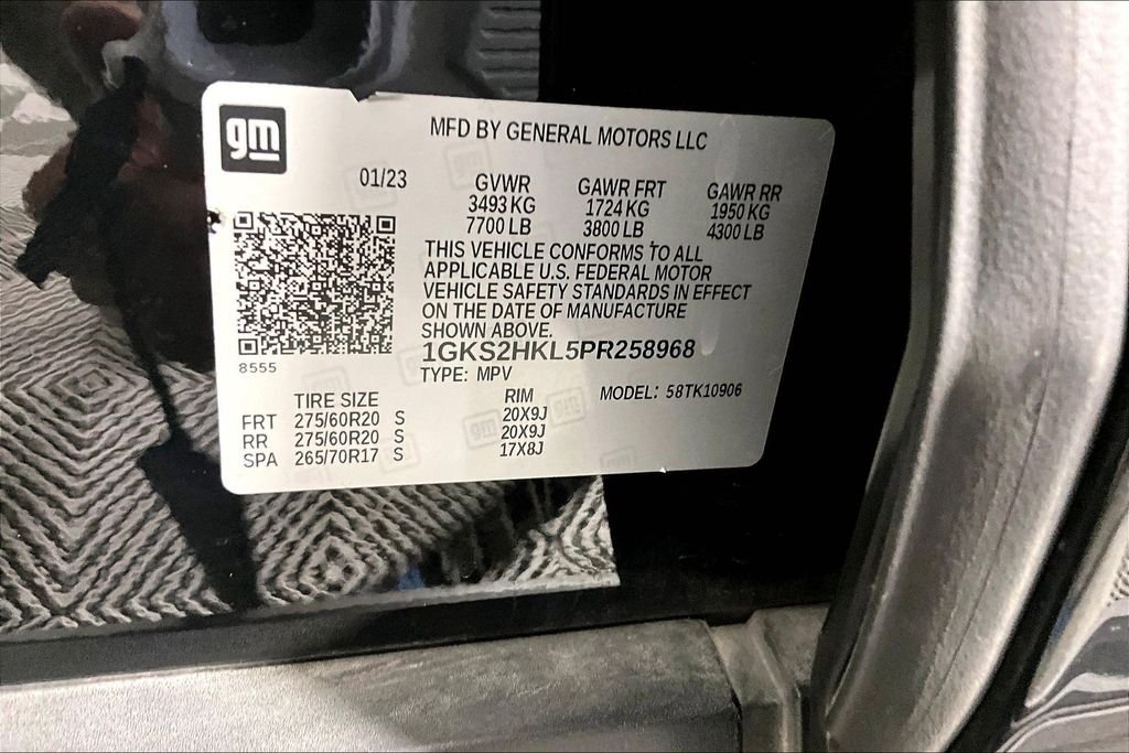 Used 2023 Black GMC AT4 image 5