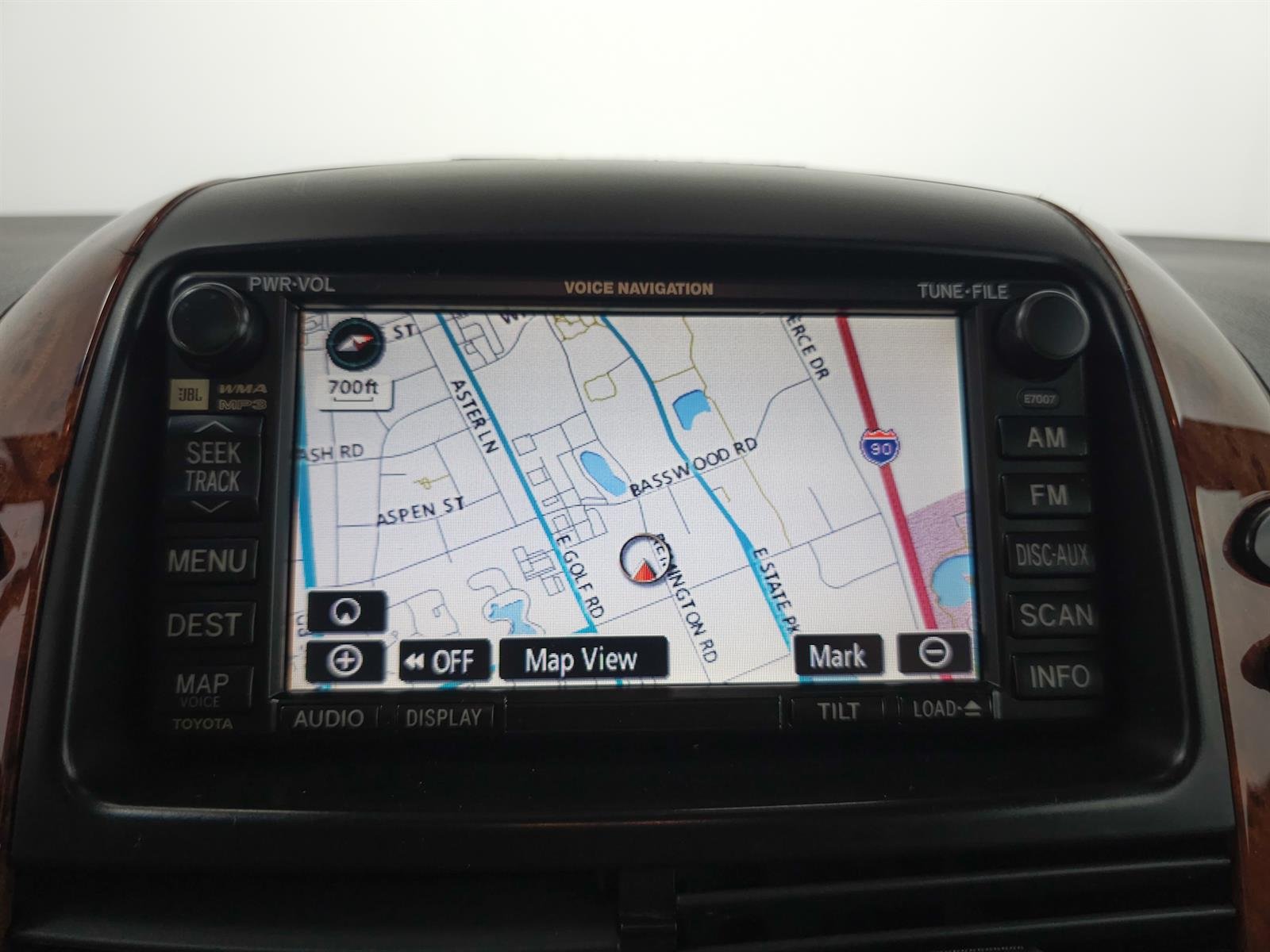 Used 2006 Silver Toyota XLE Limited image 8