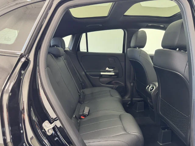 New 2026 Black Mercedes-Benz GLA 250 image 19