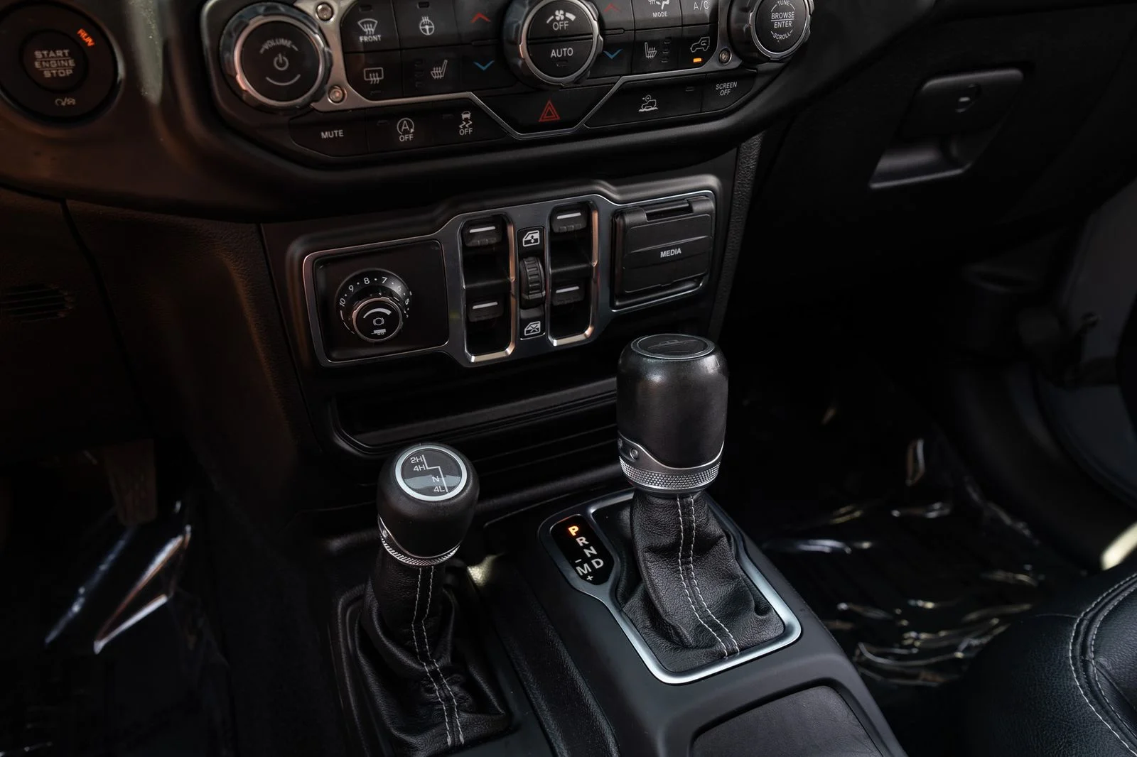 Used 2020 Gray Jeep Overland image 26