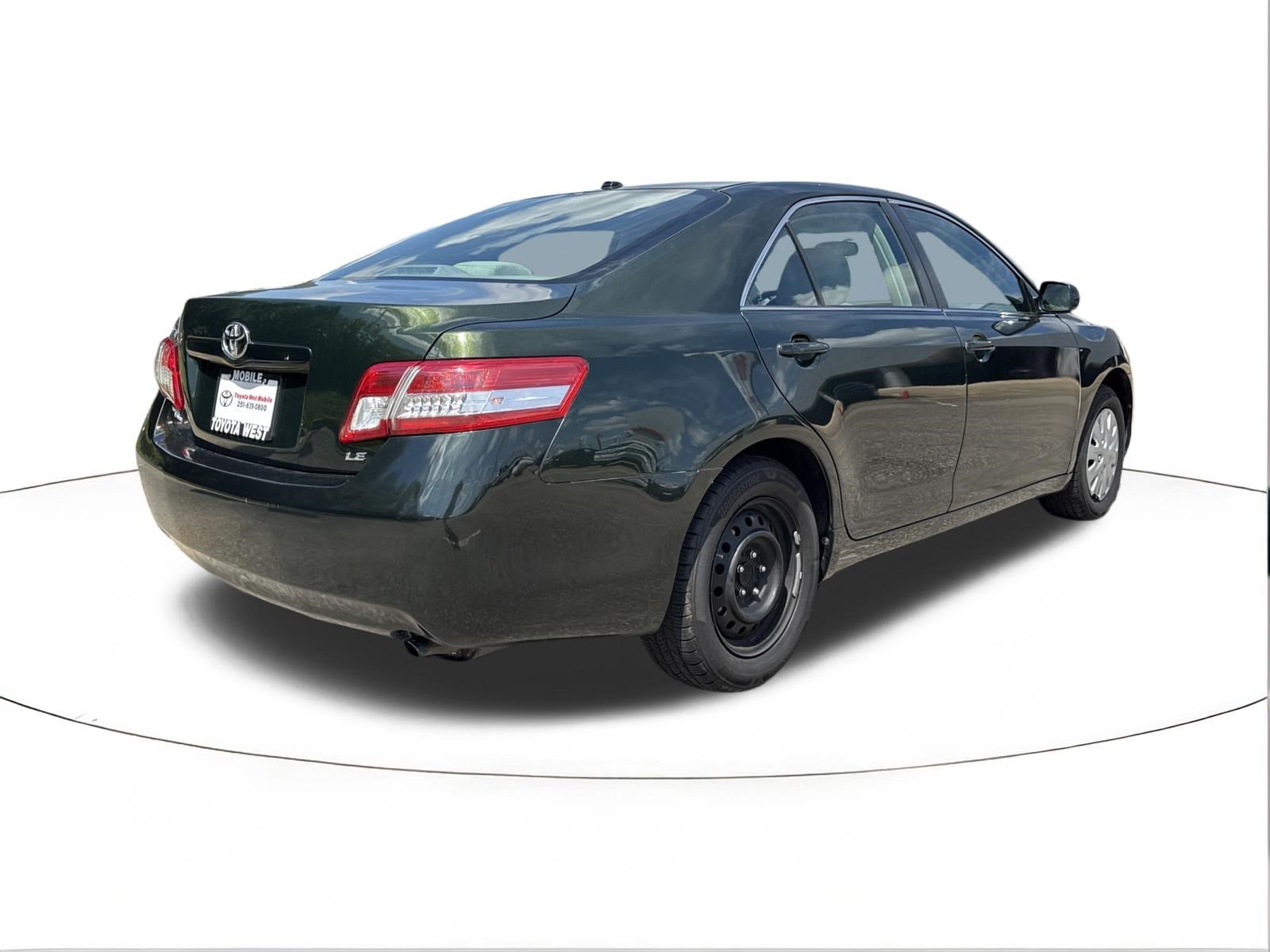 Used 2010 Spruce Mica Toyota LE image 3