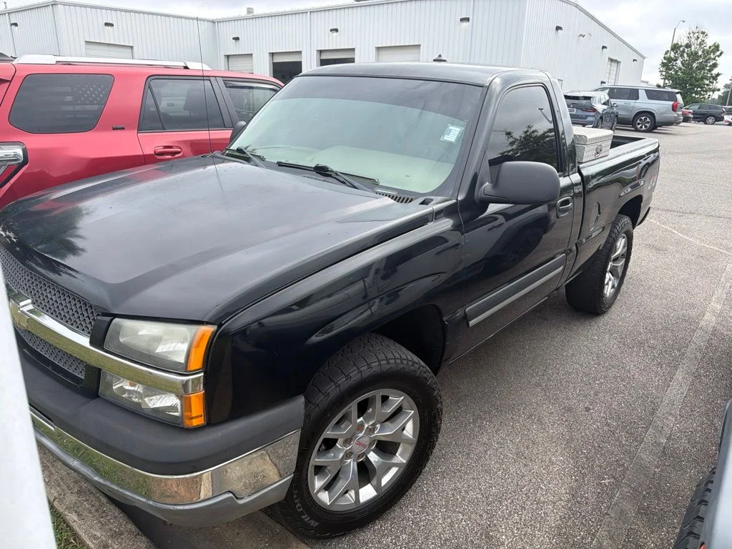Used 2004 Black Chevrolet Base image 1