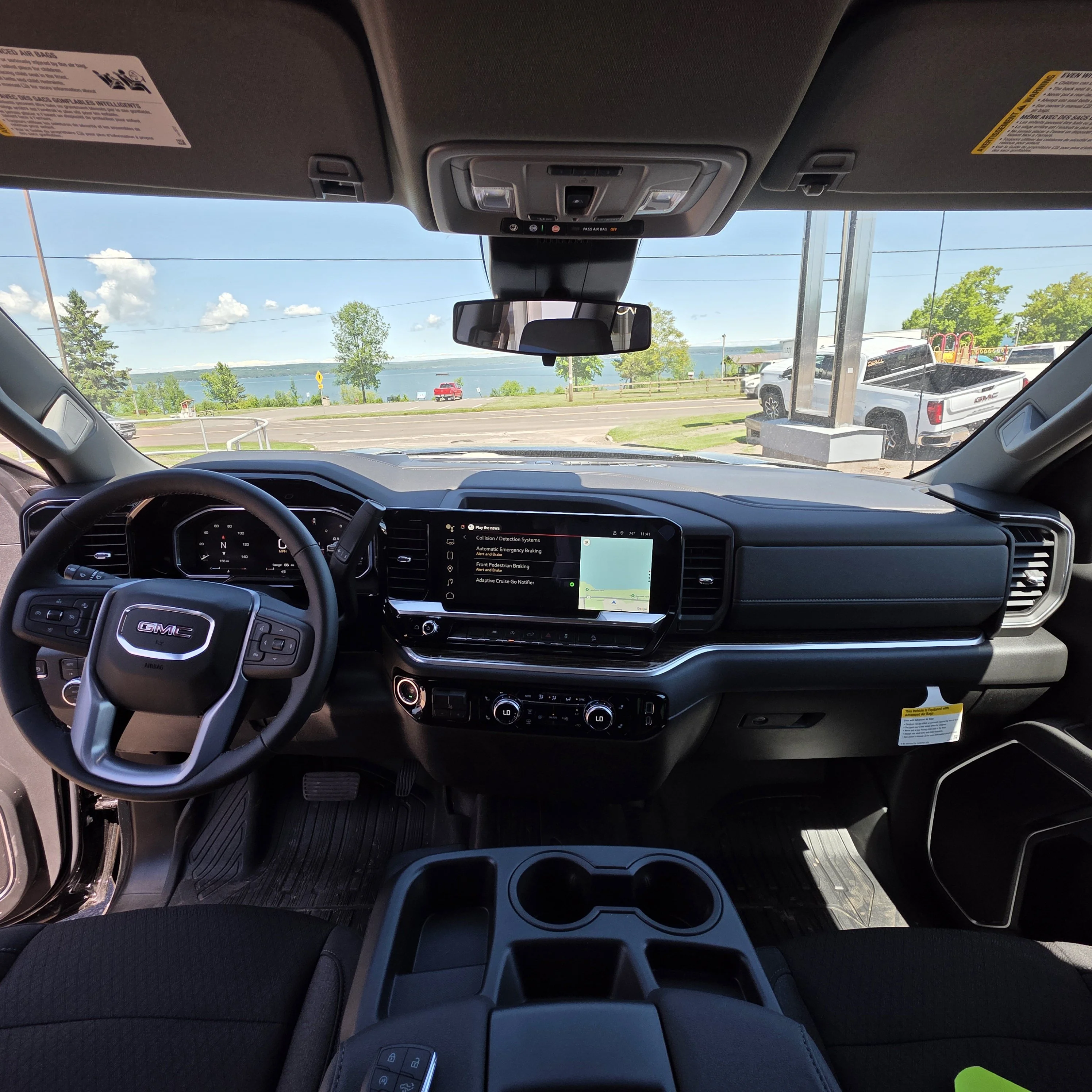 2026 GMC Sierra 1500 SLE - Photo 18