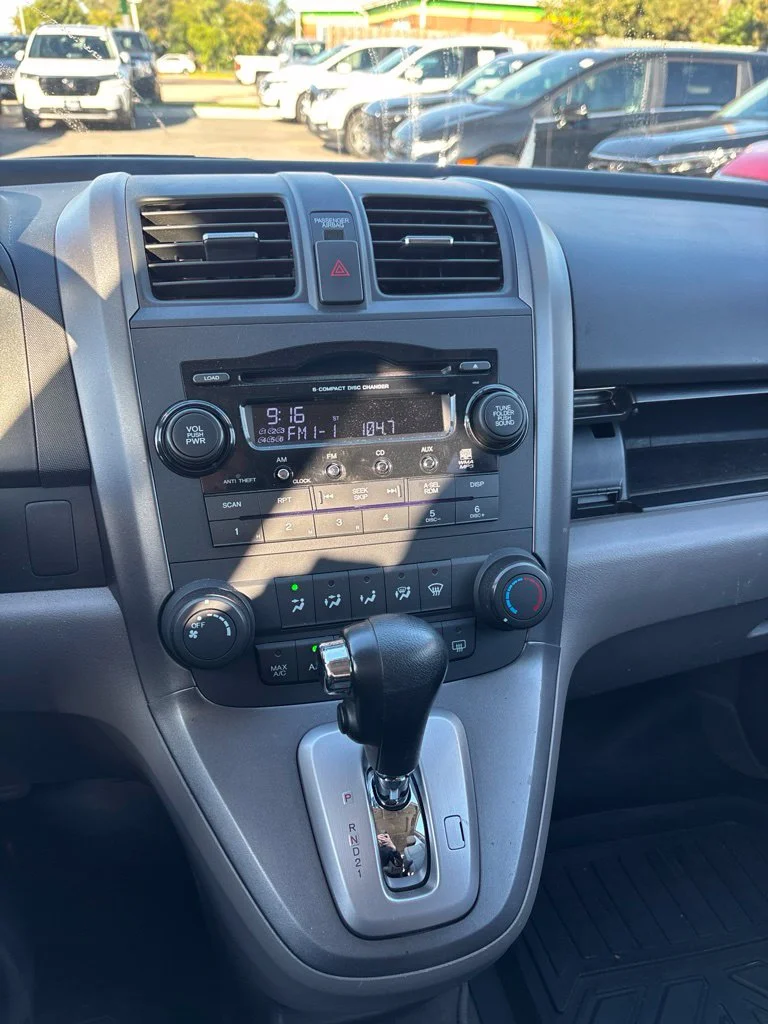 Used 2009  Honda EX image 30