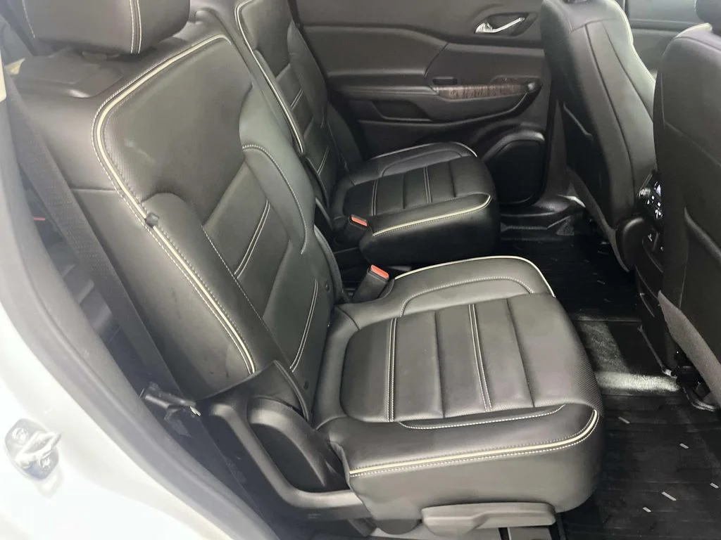 Certified Used 2022 WHITE FROST TRICOAT GMC Denali image 28