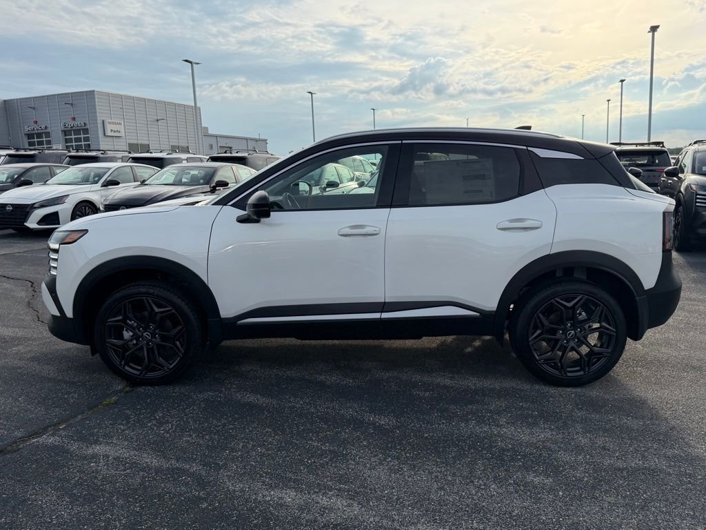 New 2026 Aspen White TriCoat / Super Black Two-tone Nissan SR image 7