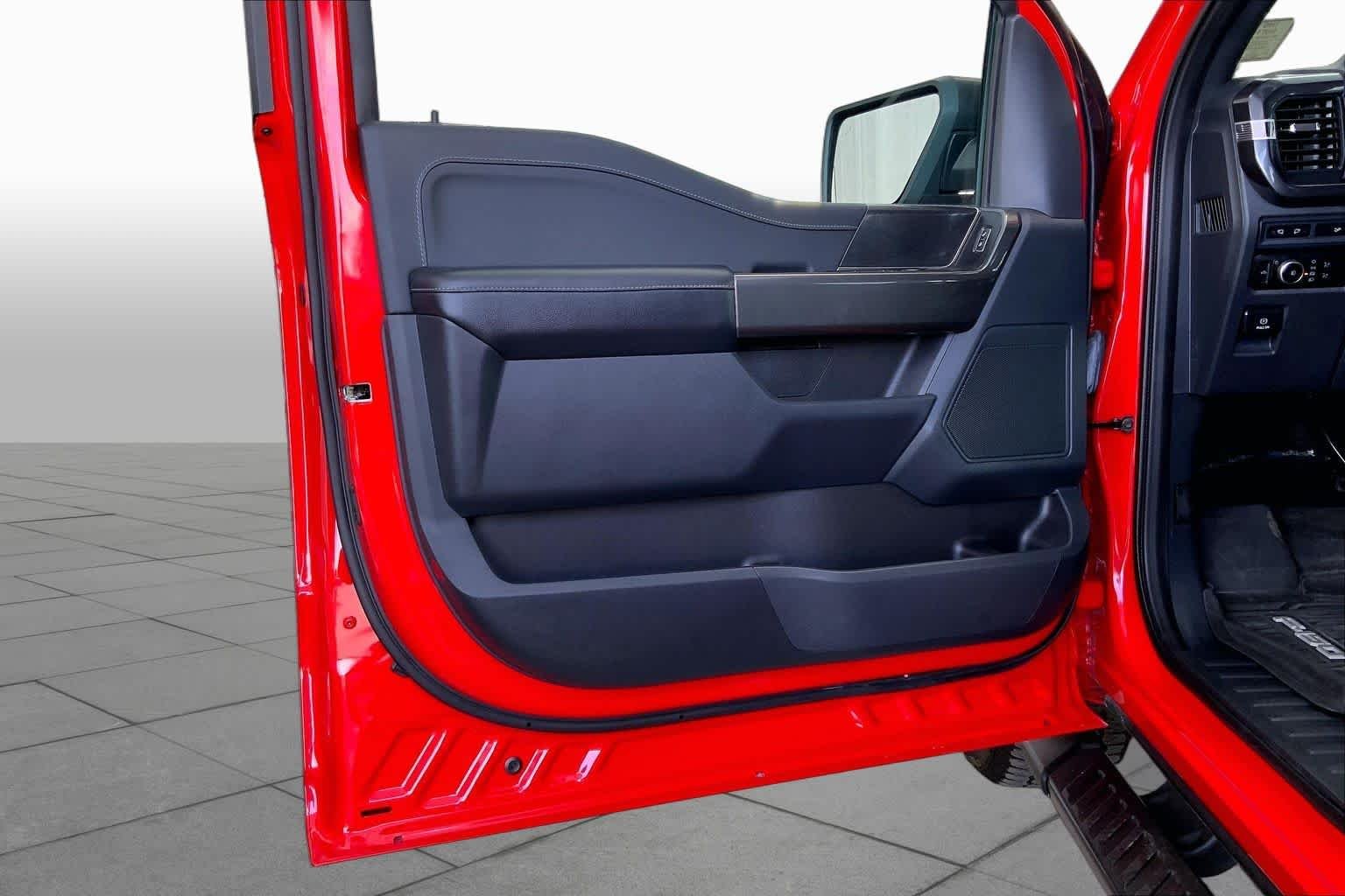 Used 2023 Race Red Ford XLT image 22