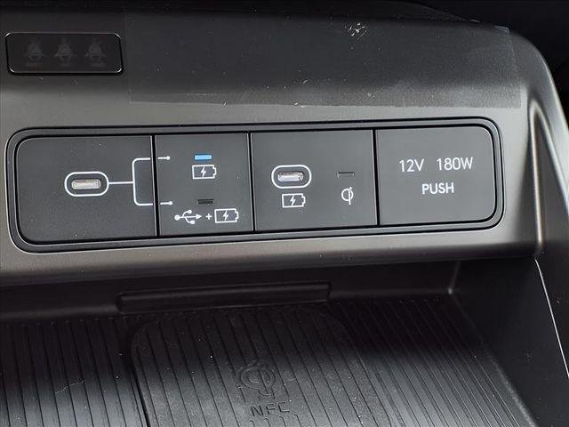 2025 Hyundai Kona SEL Convenience - Photo 17