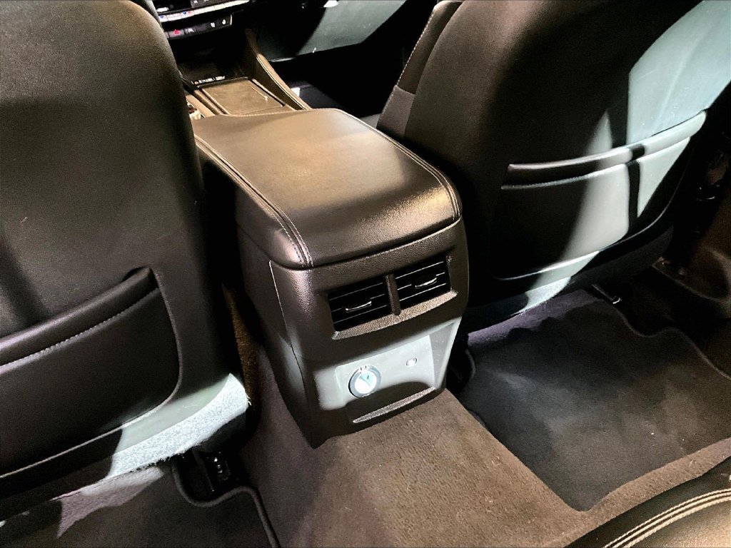 Used 2023 White Cadillac Luxury image 28