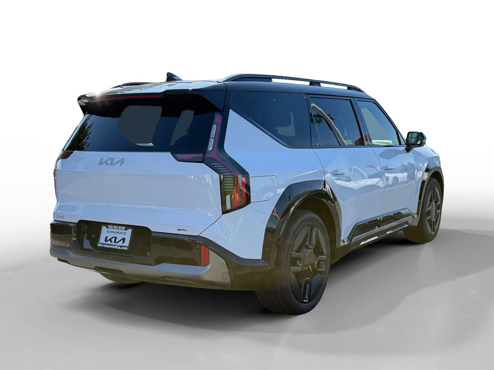 New 2026 Glacial White Pearl / Black Ro Kia GT-Line AWD image 5