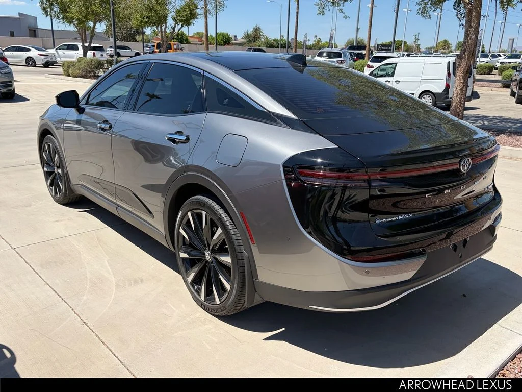 Used 2024 Black Toyota Platinum image 3