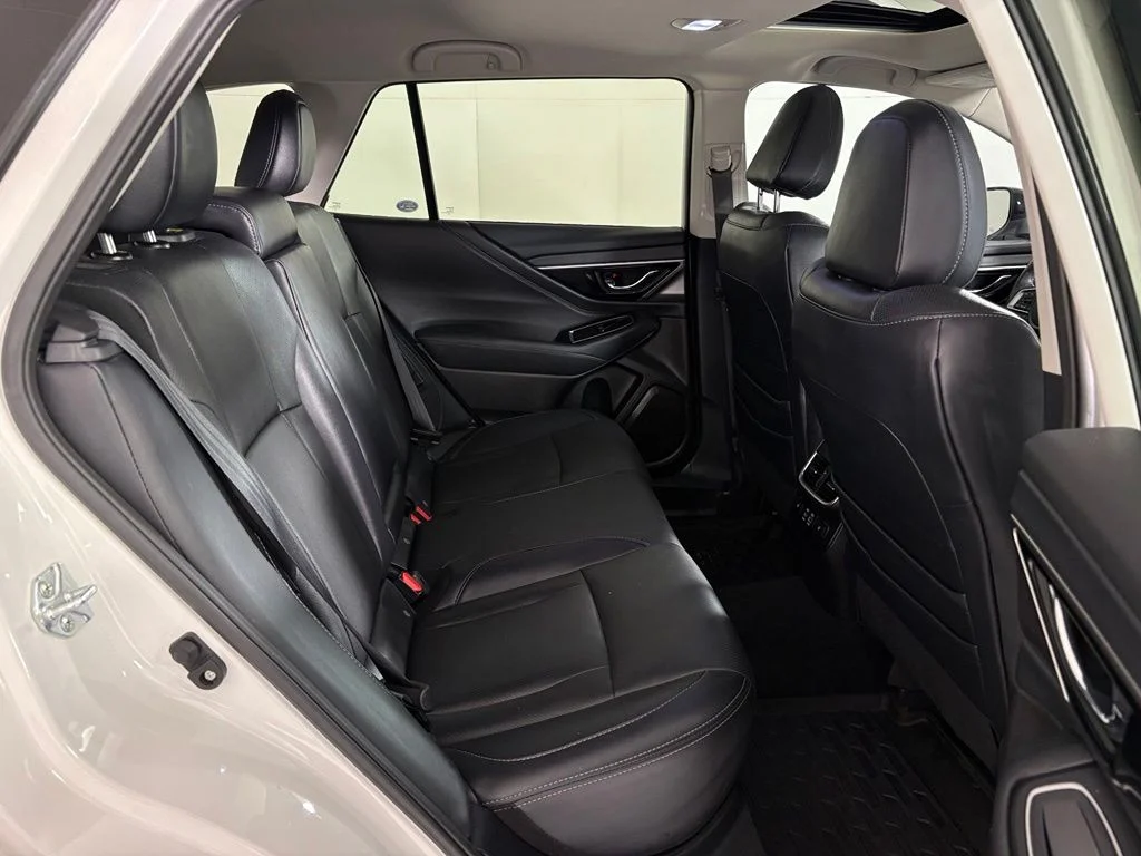 Used 2023 White Subaru Touring image 40