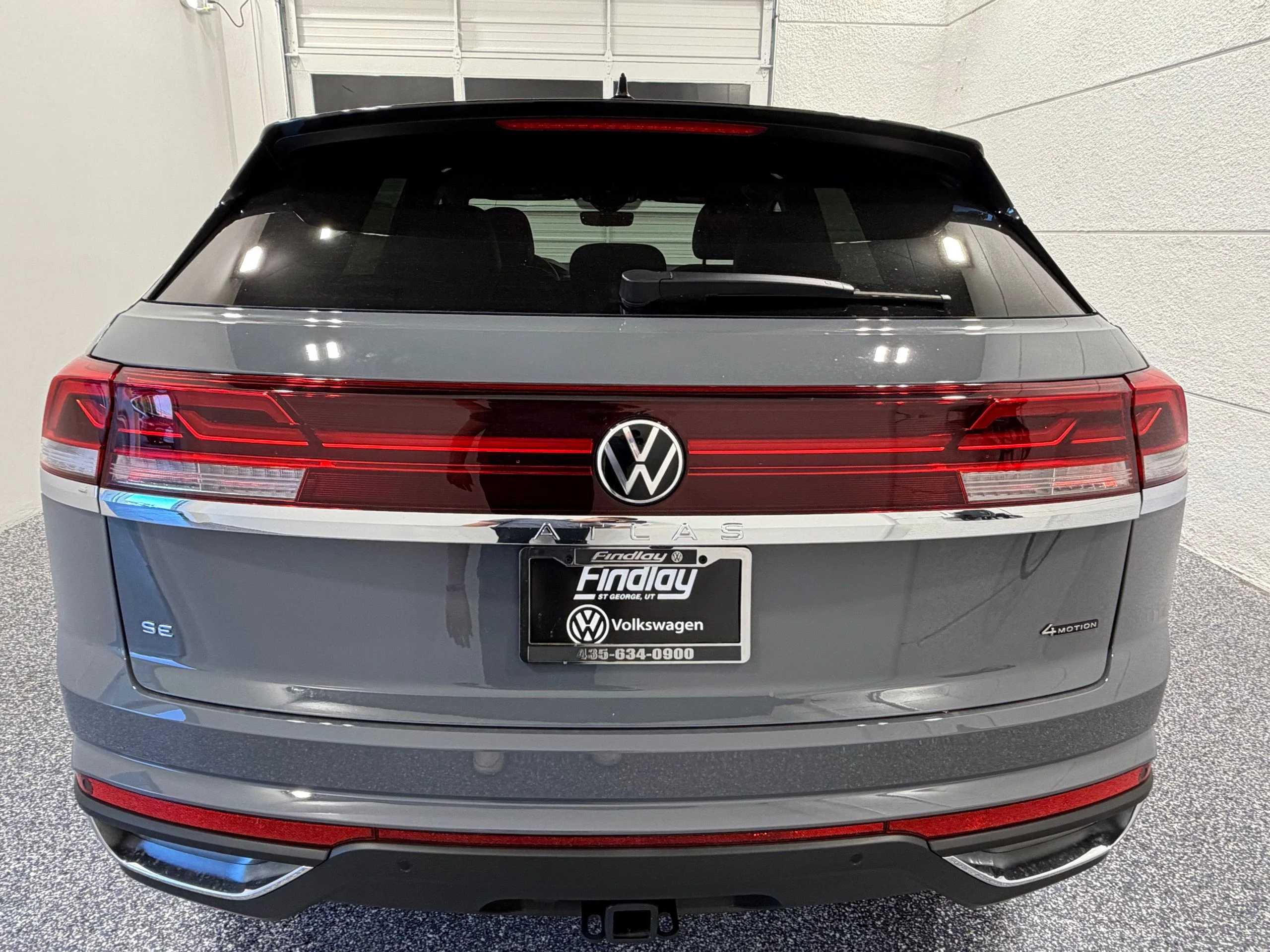 New 2026 Gray Volkswagen 2.0T SE w/Technology image 4