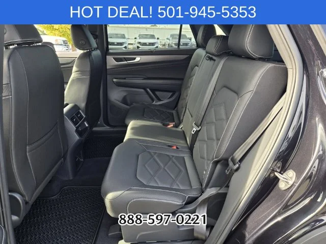 Used 2026 Black Volkswagen SE w/Technology image 11