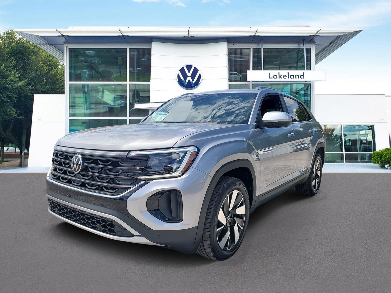 New 2026 Silver Mist Metallic Volkswagen SE w/Technology image 2