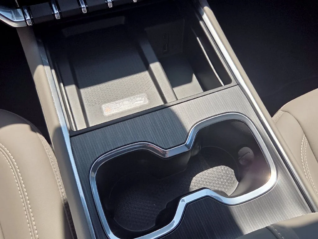 2026 GMC Acadia Elevation - Photo 47