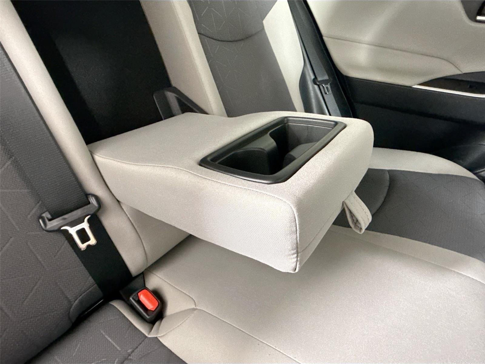 Used 2022 Silver Sky Metallic Toyota XLE image 38