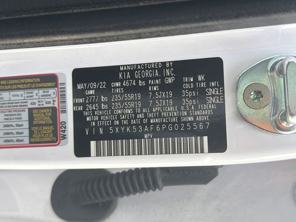 Used 2023 White Kia SX-Prestige image 30