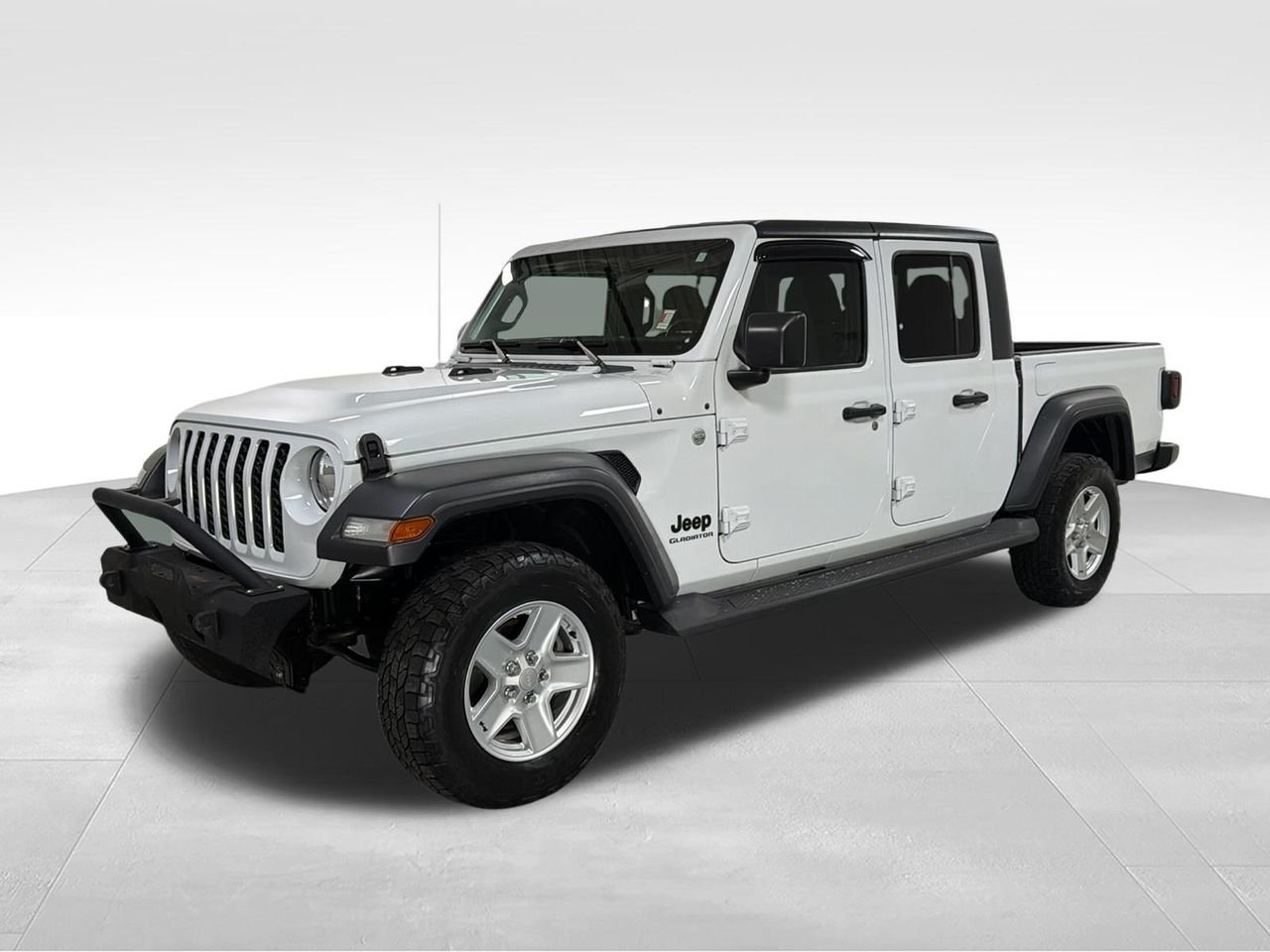2020 Jeep Gladiator Sport S's photo