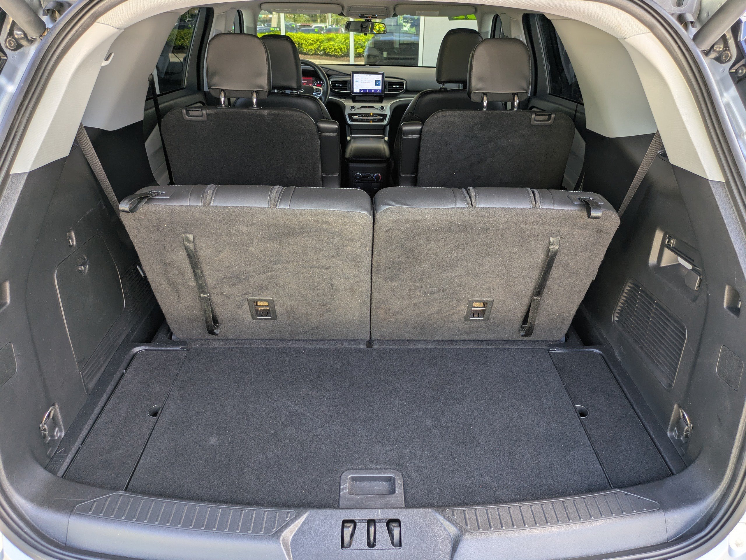 Used 2023 Iconic Silver Metallic Ford XLT image 13