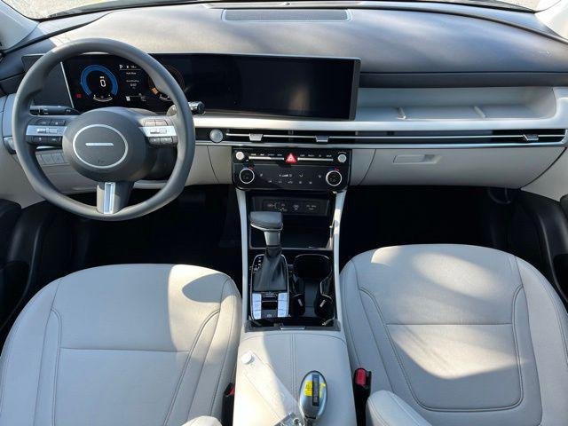 New 2026 Gray Hyundai SEL FWD image 9