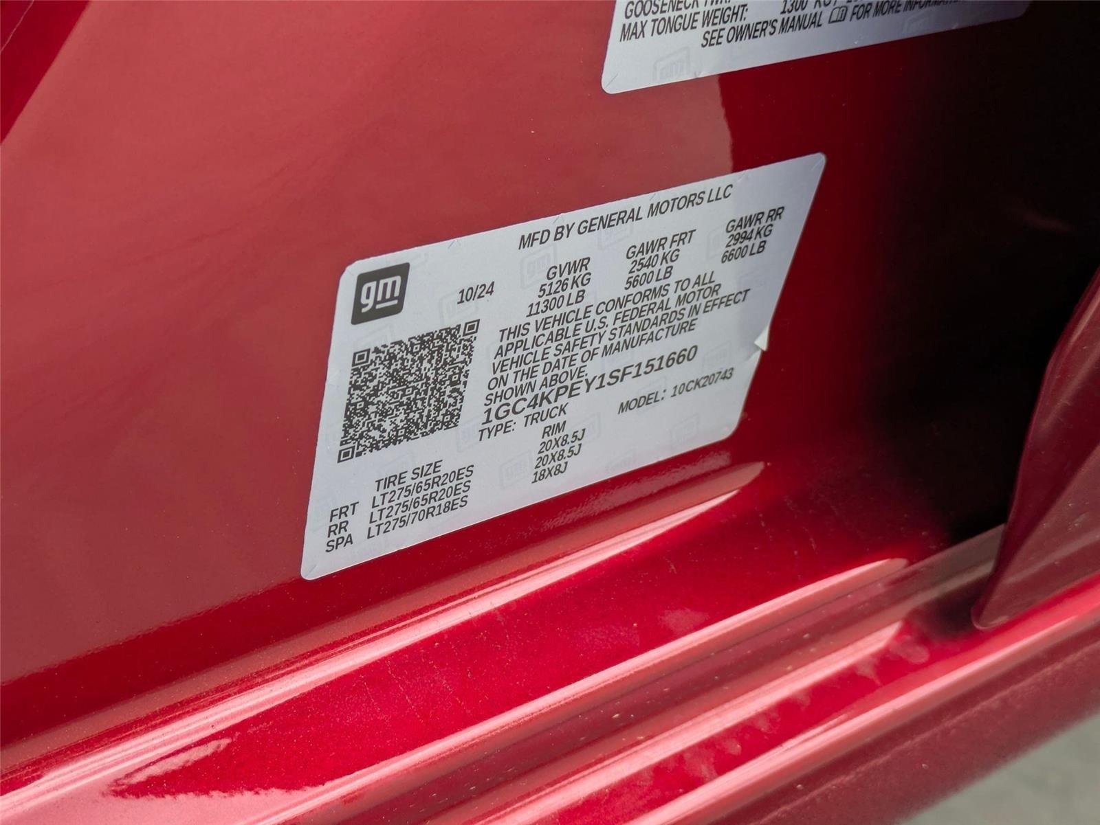 Used 2025 Radiant Red Tintcoat Chevrolet LTZ image 22