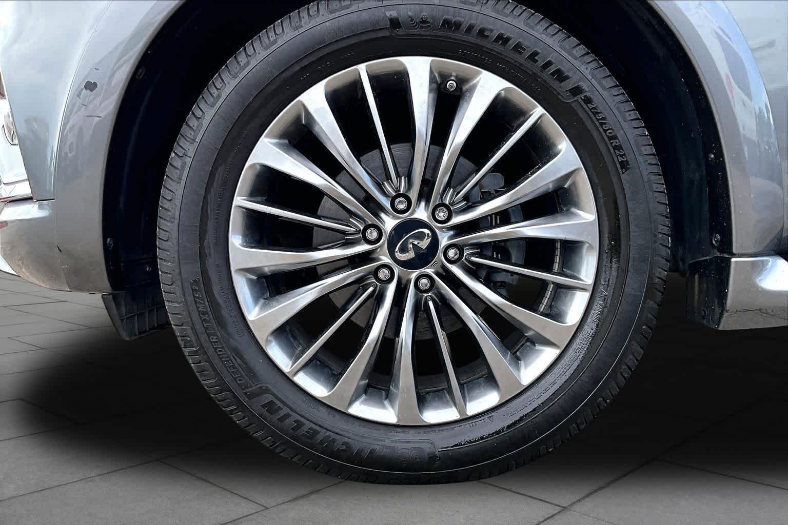 Used 2018 Graphite Shadow INFINITI  image 11