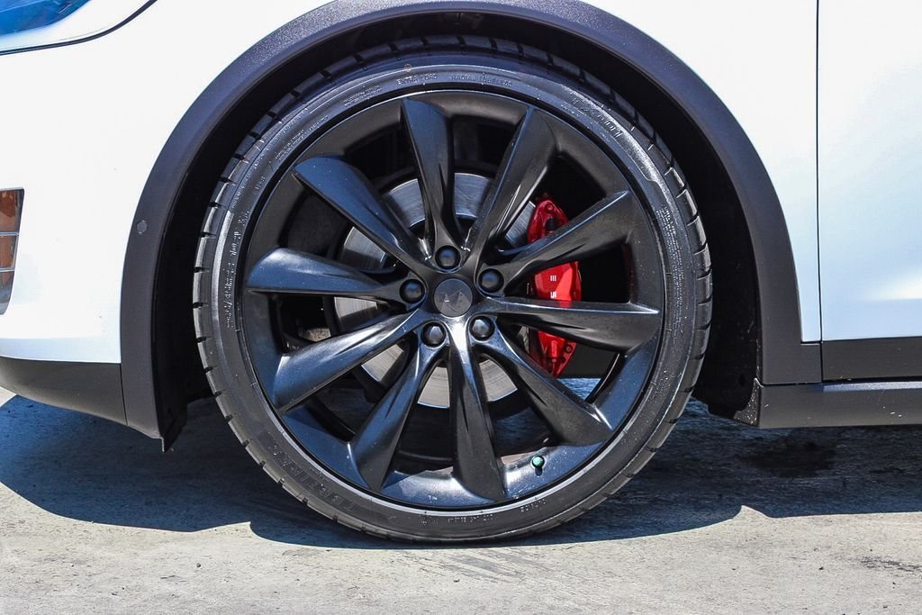 Used 2019 Pearl White Multi-Coat Tesla P100D image 11