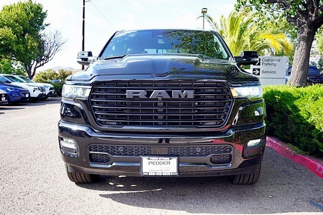 New 2026 Diamond Black Crystal Pearl-Coat Exterior Paint RAM Laramie image 5