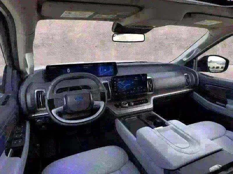 New 2025 Star White Ford Platinum image 83