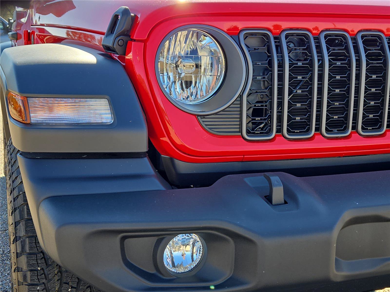New 2026 Firecracker Red Clearcoat Jeep Sport S image 3