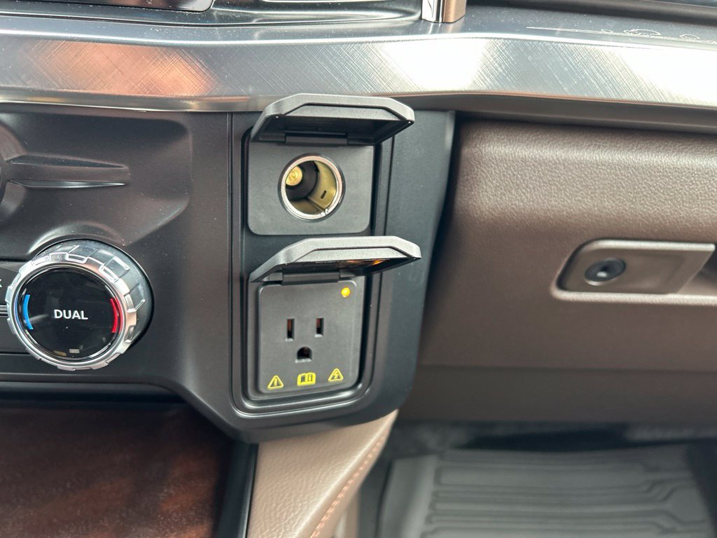 New 2026 Star White Metallic Tri-Coat Ford King Ranch image 30