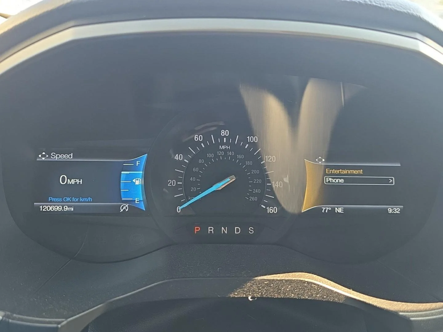 Used 2020 Oxford White Ford SEL image 13