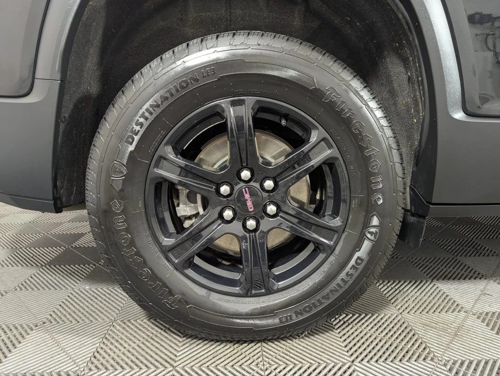 Used 2023 Black GMC AT4 image 15