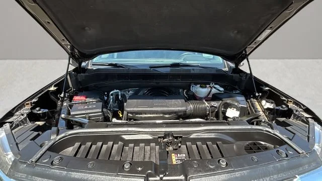 Used 2024 Black Chevrolet LT image 32