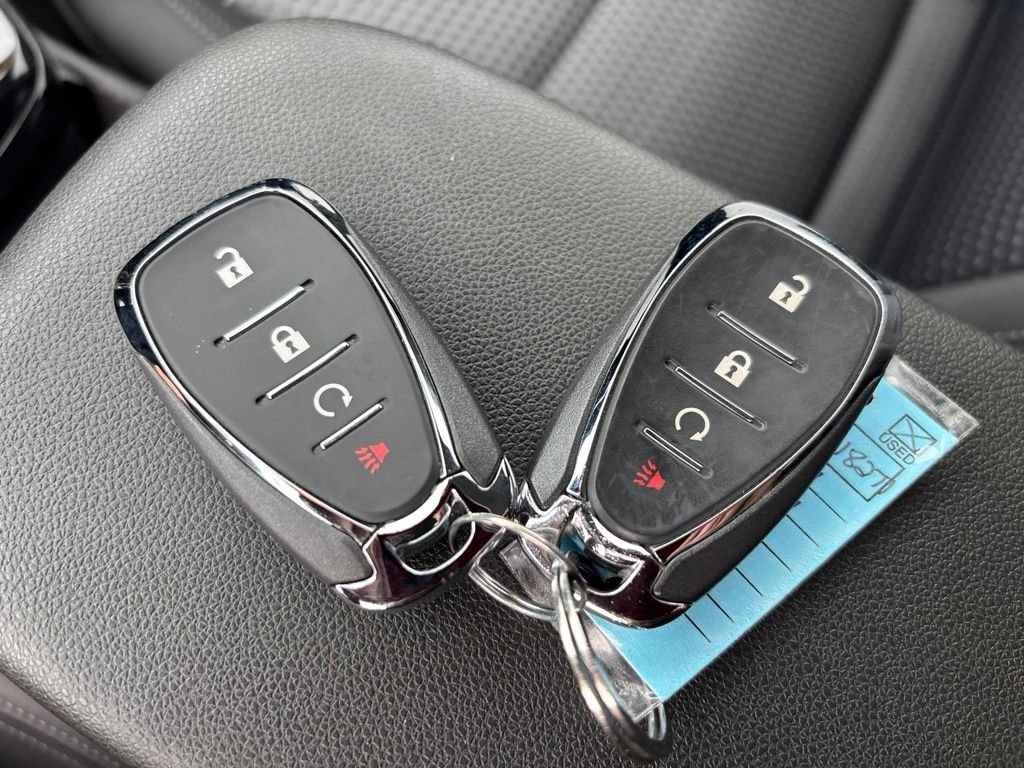 Used 2024 Blue Chevrolet LT image 31